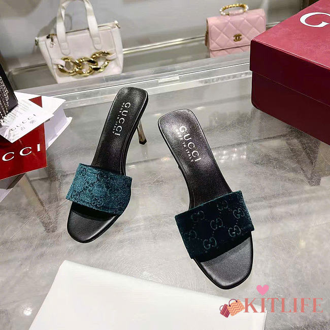 Kitlife Gucci Women's Bombshell Slide Sandal Dark Green GG Velvet - 1