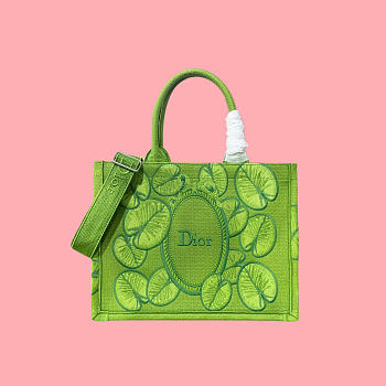 Kitlife Dior Medium Book Tote with Strap Green Dior Water Lily Embroidery and Dior Médaillon 36x27.5x16.5cm