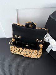 Kitlife Chanel Small Flap Bag Orange & Black Sequins, Mixed fibers & Gold-tone Metal AS4561 14x21x8cm - 4