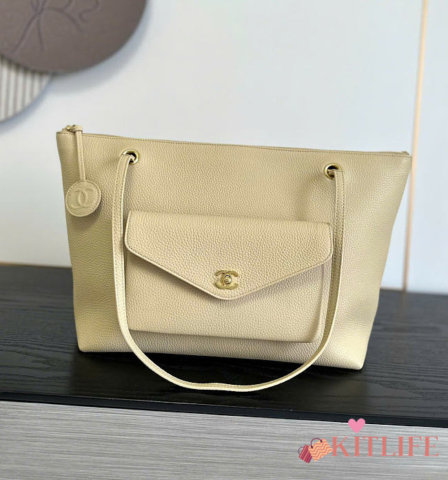 Kitlife Chanel Clair CC Front Pocket Chain Tote Bag Beige 22x35x11cm  - 1