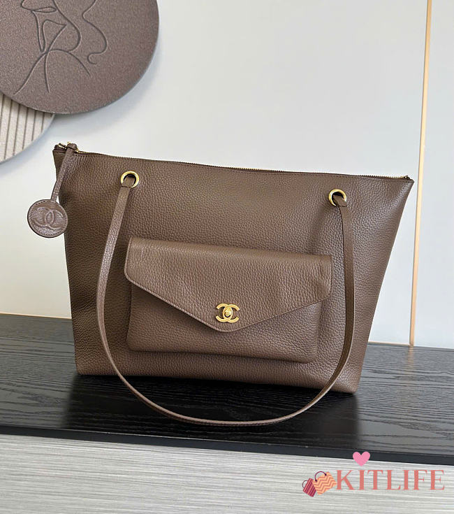 Kitlife Chanel Clair CC Front Pocket Chain Tote Bag Taupe 22x35x11cm - 1