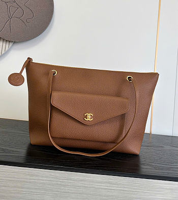 Kitlife Chanel Clair CC Front Pocket Chain Tote Bag Brown 22x35x11cm 