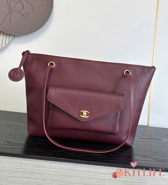 Kitlife Chanel Clair CC Front Pocket Chain Tote Bag Burgundy 22x35x11cm  - 1