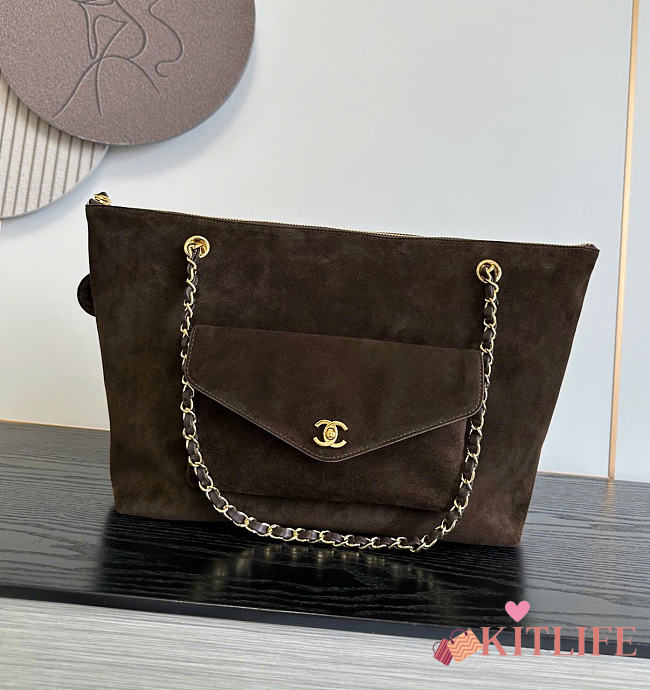 Kitlife Chanel Clair CC Front Pocket Chain Tote Bag Dark Brown Suede 22x35x11cm - 1