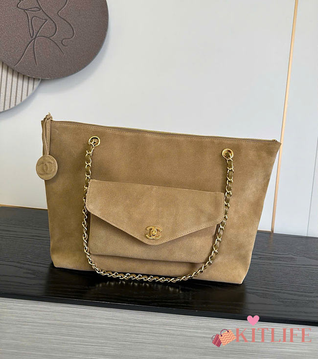 Kitlife Chanel Clair CC Front Pocket Chain Tote Bag Beige Suede 22x35x11cm  - 1