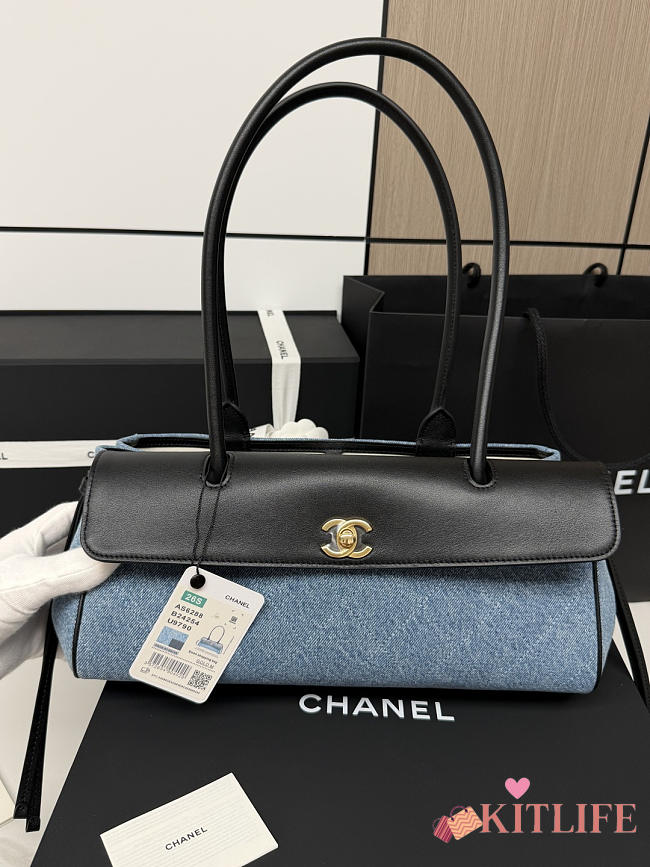 Kitlife Chanel Small Shopping Bag Black Calfskin & Blue Denim AS6288 31x15x12cm  - 1