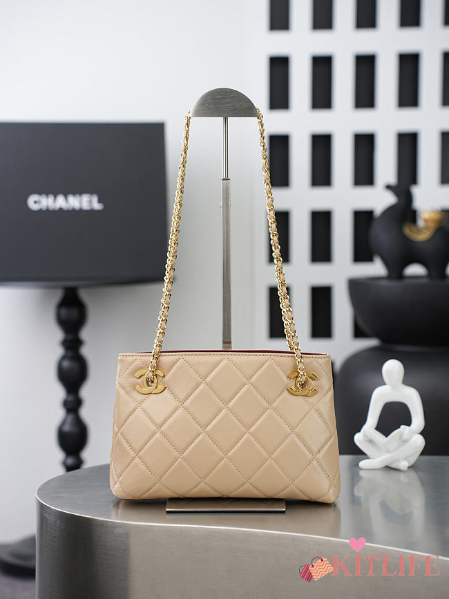 Kitlife Chanel Beige Lambskin Quilted Chain Tote Bag AS6248 16x24.5x7.5cm  - 1