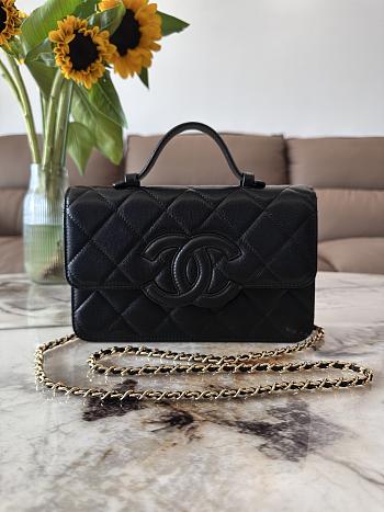 Kitlife Chanel Flap Top-Handle Bag Black Grained Leather AP6644 24x16x5cm