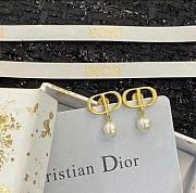 Kitlife Dior Petit CD Earrings Gold-Finish Metal and White Resin Pearls  - 2