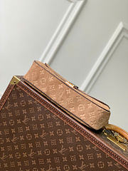 Kitlife Lousi Vuitton Pochette Métis MM Bag Beige Embossed Calfskin Suede Leather M2A185 32×20×7cm - 4