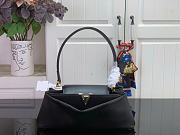 Kitlife Louis Vuitton Capucines Edito Bag Black 33x12x8.5cm - 1