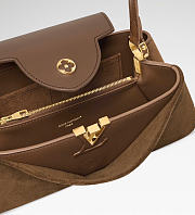 Kitlife Louis Vuitton Capucines Edito Bag Brown Suede 33x12x8.5cm  - 6