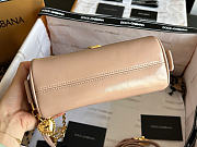 Kitlife Dolce & Gabbana Mini Vittoria Handbag Beige With Charms 12x19.5x8.5cm - 3