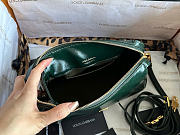 Kitlife Dolce & Gabbana Mini Vittoria Handbag Green With Charms 12x19.5x8.5cm - 6