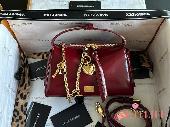 Kitlife Dolce & Gabbana Mini Vittoria Handbag Burgundy With Charms 12x19.5x8.5cm  - 1
