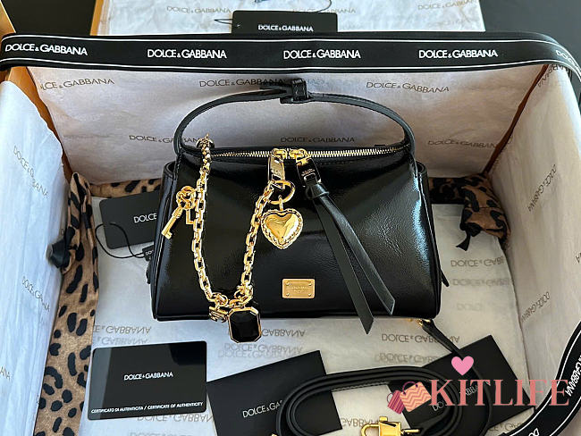 Kitlife Dolce & Gabbana Mini Vittoria Handbag Black With Charms 12x19.5x8.5cm - 1
