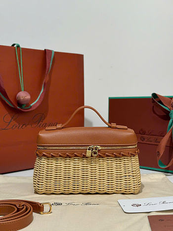 Kitlife Loro Piana Extra Pocket L19 East-West Wicker Bag Brown 19x11x7cm