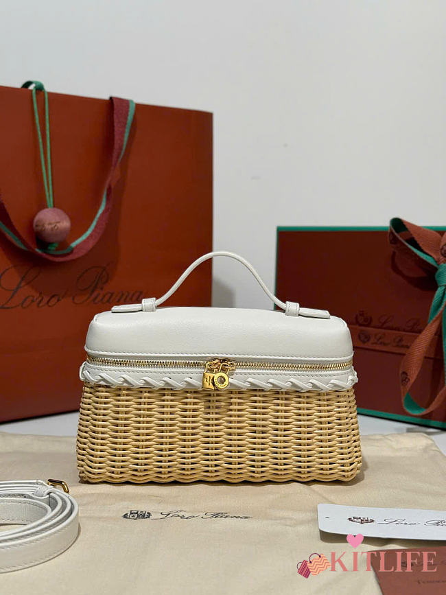 Kitlife Loro Piana Extra Pocket L19 East-West Wicker Bag White 19x11x7cm - 1