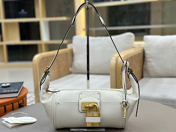 Kitlife Chloe Paddington Crossbody Bag In White Leather 29x18x18.5cm