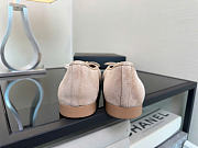 Kitlife Chanel Quilted Leather CC Logo Classic Cap Toe Ballet Flat Shoes Beige Suede & Patent Leather  - 3