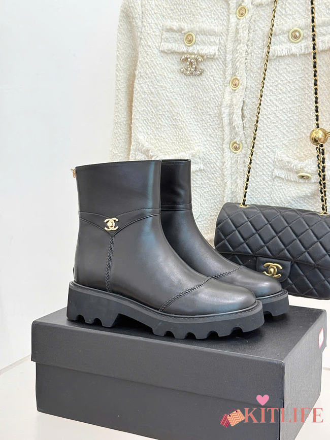 Kitlife Chanel Classic Double-C Rear-Zip Ankle Boots Black Leather - 1