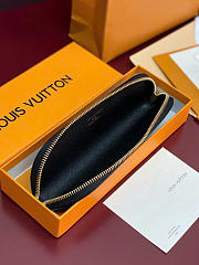 Kitlife Louis Vuitton Pencil Pouch Brown GI1477 20x7x2cm - 3