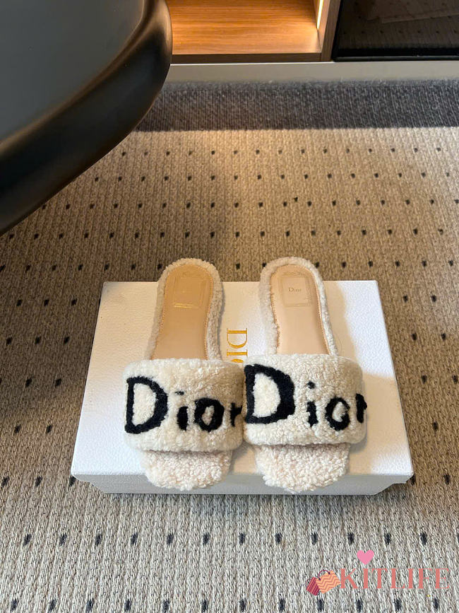 Kitlife Dior DiorAlps Dway Slide Off-White Sheepskin Shearling  - 1