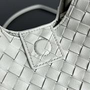 Kitlife Bottega Veneta Baby Campana Bag White A005PE 20x12.5x9cm - 2