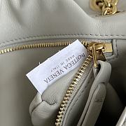 Kitlife Bottega Veneta Baby Madison Bag White 22.5x13x4.5cm - 6