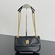 Kitlife Bottega Veneta Baby Madison Bag Black 22.5x13x4.5cm  - 1