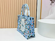 Kitlife Dior Medium Book Tote with Strap Multicolor Dior Water Lily Embroidery and Dior Médaillon 36x27.5x16.5cm - 6