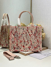Kitlife Dior Medium Book Tote with Strap Multicolor Thread and Gold-Tone Metallic Thread 36x27.5x16.5cm - 5
