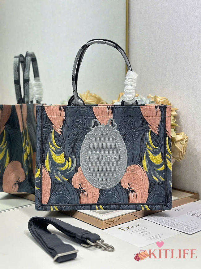 Kitlife Dior Dioriviera Medium Dior Book Tote with Strap Multicolor Dior Byzance Feathers Embroidery Gray 36x27.5x16.5cm  - 1