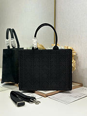 Kitlife Dior Medium Dior Book Tote with Strap Black Cannage Raffia-Effect Embroidery 36 x 27.5 x 16.5 cm  - 4