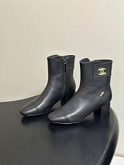 Kitlife Chanel 26B Double-C Metal Logo Ankle Boots Black - 1