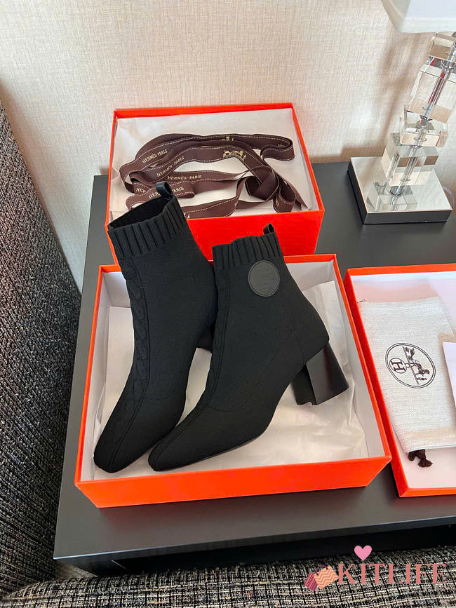 Kitlife Hermes Women Volver 60 Ankle Boot in 7cm Heel Height-Black - 1