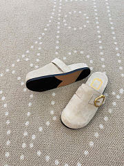 Kitlife Dior Médaillon Buckle Mule White Suede  - 6