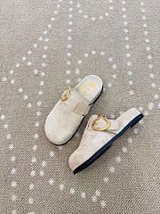 Kitlife Dior Médaillon Buckle Mule White Suede  - 4