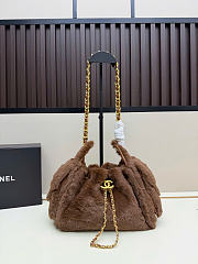 Kitlife Chanel 25C Drawstring Mini Handbag Brown Sheepskin AS5631 20x22x12.5cm - 1