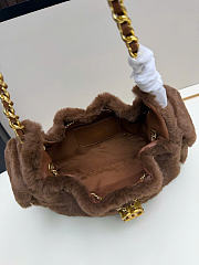 Kitlife Chanel 25C Drawstring Mini Handbag Brown Sheepskin AS5631 20x22x12.5cm - 5
